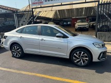 VW Virtus Highline TSI Flex Prata 2023